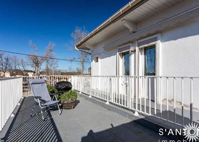 3 Pieces Climatise Au 1er Etage, Pres Du Marche A Marseillan-plage - Fr-1-326-659 Apartman *